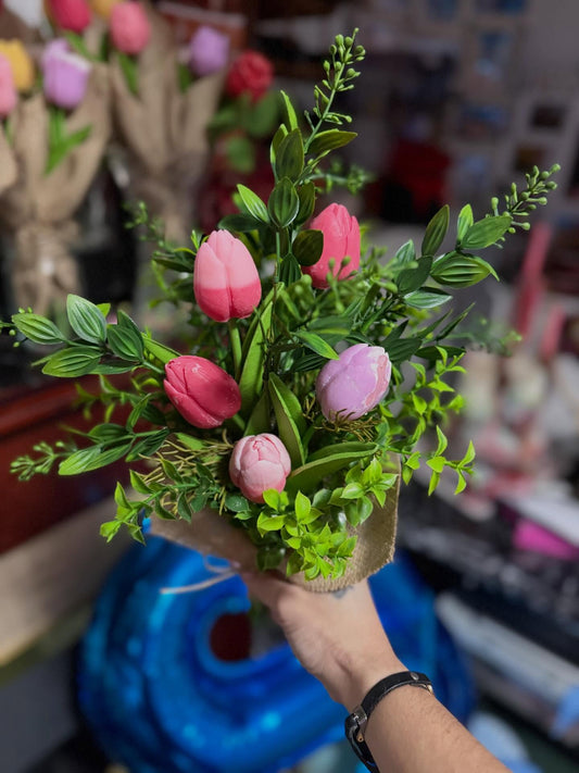 Tulips bouquet