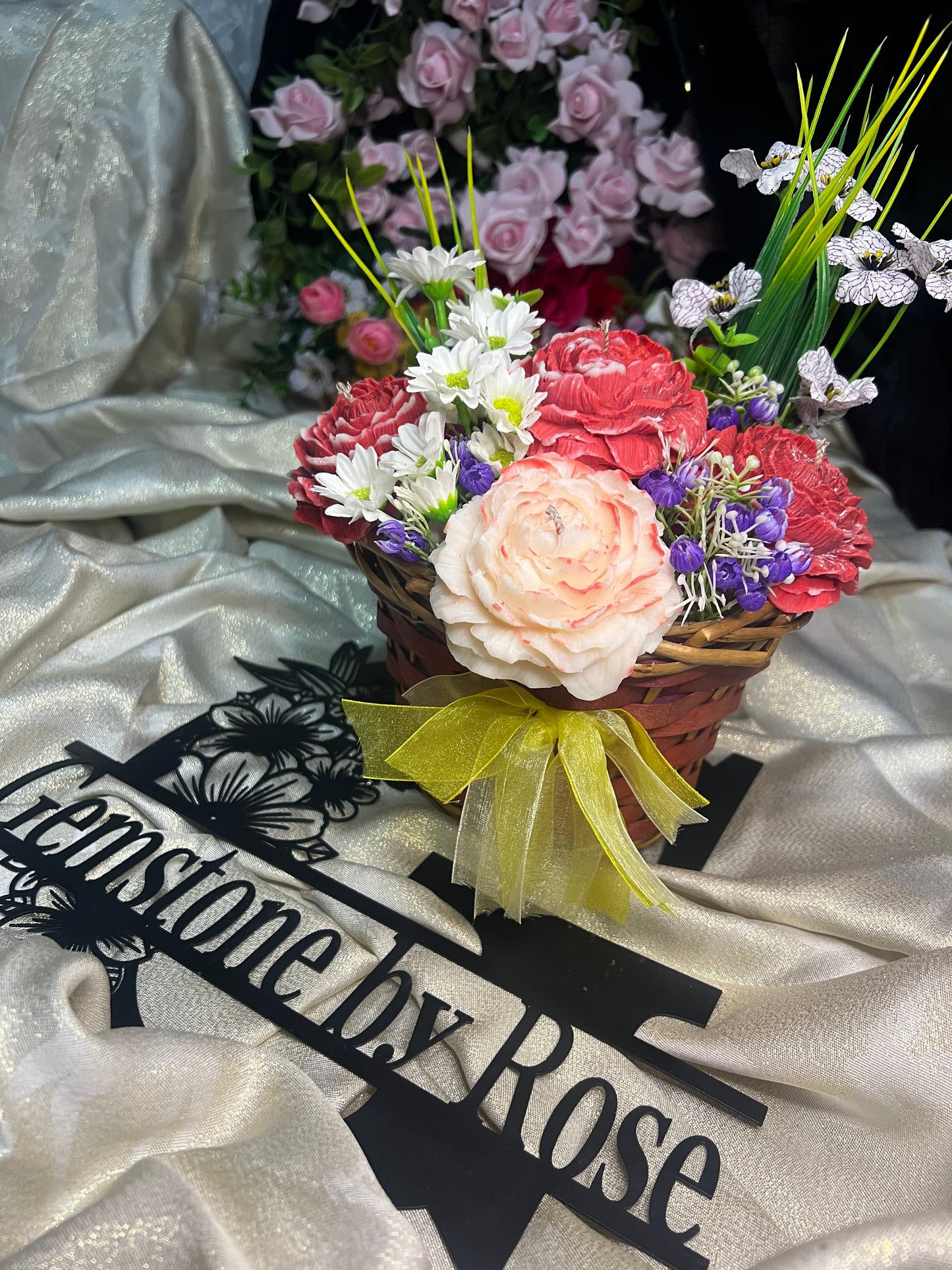 Flower bouquets / Black pomegranate