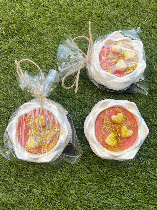 Small size /lotus shape/ sweet